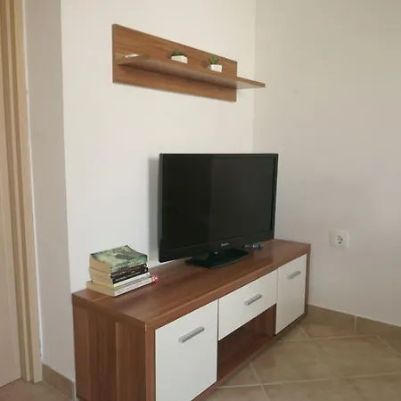 Croatian זאדאר